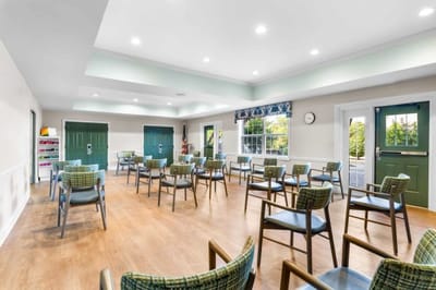 A spacious common area setup for social distancing