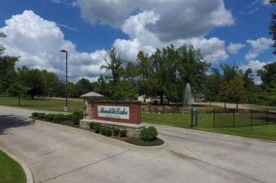 Entrance sign of Meadow Lake Assisted Living Community