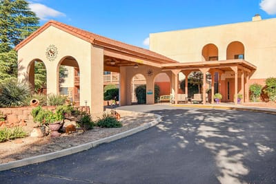 Exterior view of Sedona Winds building entrance