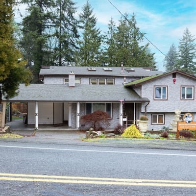 Exterior view of Welcome Home Assisted Living facility