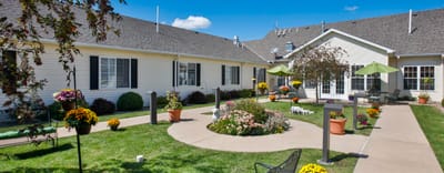A vibrant outdoor garden area at Bickford of Peoria