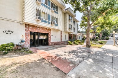 Exterior view of Leisure Vale Assisted Living facility