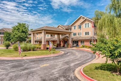 Exterior view of Morada Rogers senior living facility