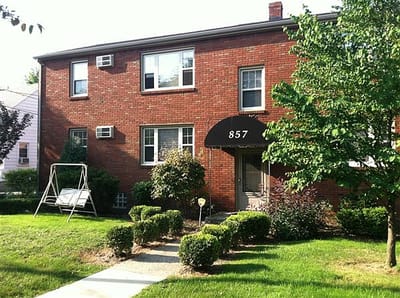 Exterior view of a brick assisted living facility