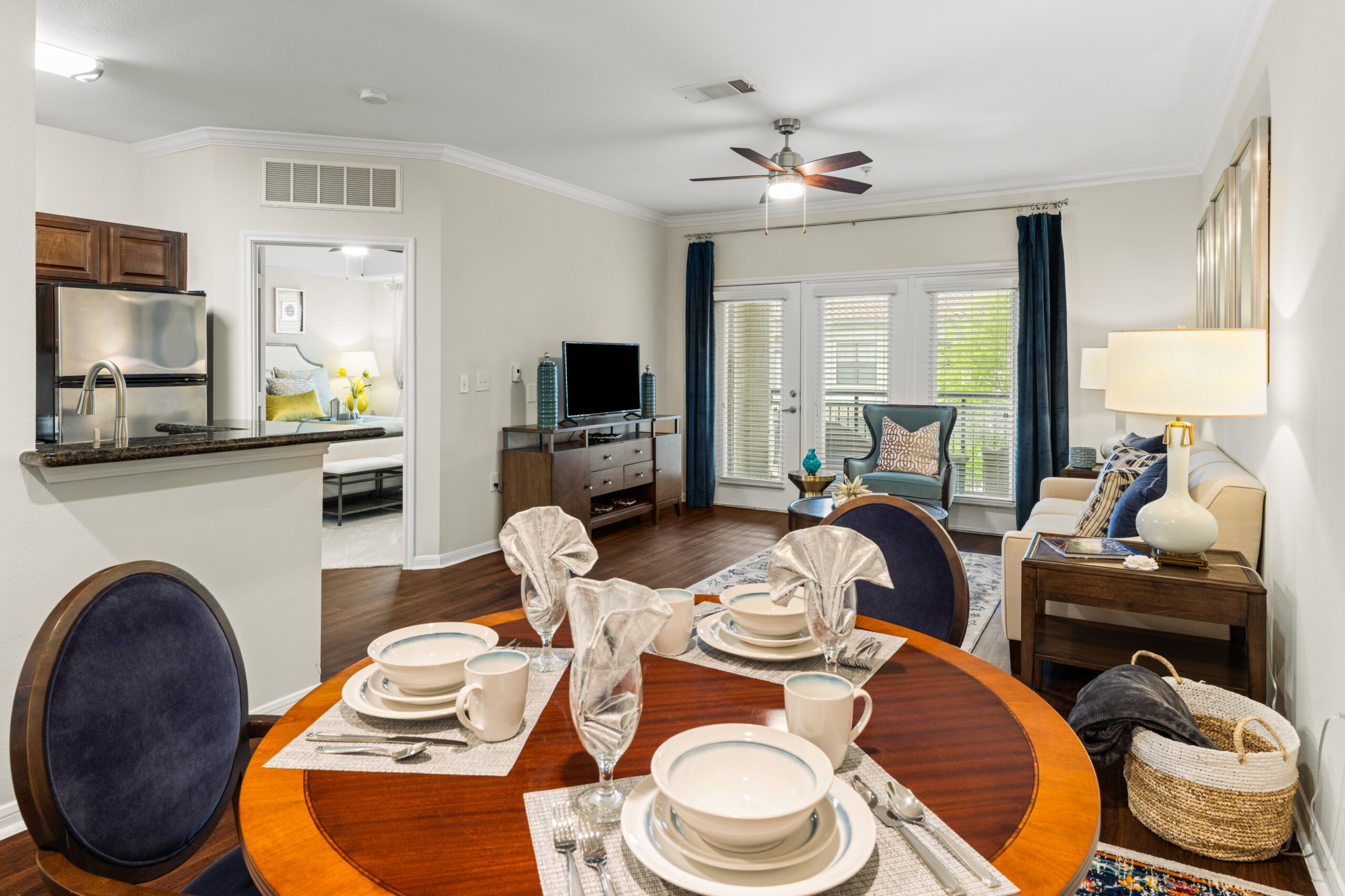 Cozy dining area in a senior living facility