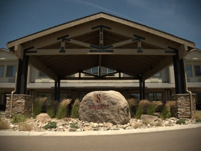 Exterior view of Summerset Senior Living entrance