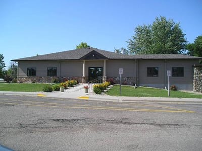 Exterior view of Aberdeen Area Senior Center building