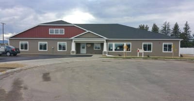 Exterior view of Renaissance Senior Care facility