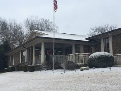 Exterior view of Hunter Creek Health and Rehabilitation, LLC in winter