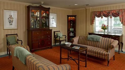 Cozy living room area with vintage furniture and decor