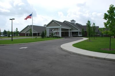Exterior view of the Fountain View of Monroe facility