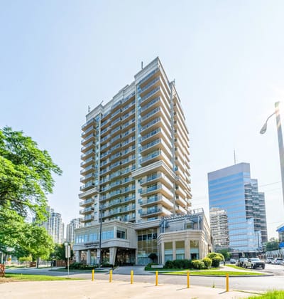Exterior view of Canterbury Place Retirement Residence