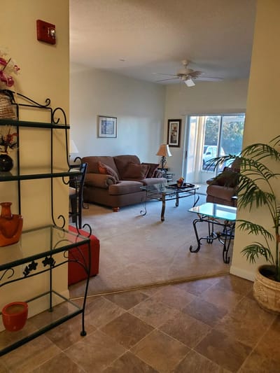 Cozy common area with comfortable seating.
