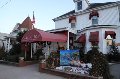 Exterior view of Darlington Assisted Living decorated for the holidays
