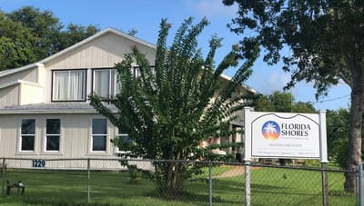 Exterior view of Florida Shores Assisted Living facility