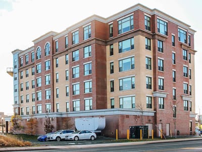 Exterior view of Kenny's Pond Retirement Community building