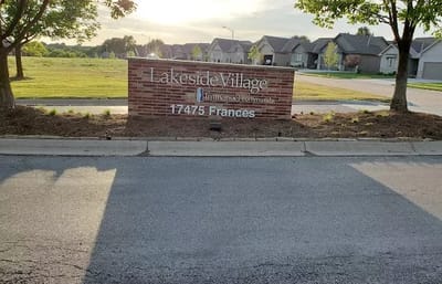 Exterior sign for Lakeside Village community