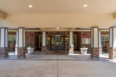 Front entrance of Lewis Park Estates Senior Living
