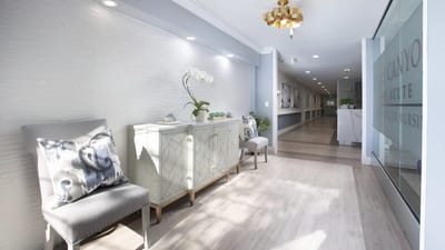 Bright and modern interior common area with seating