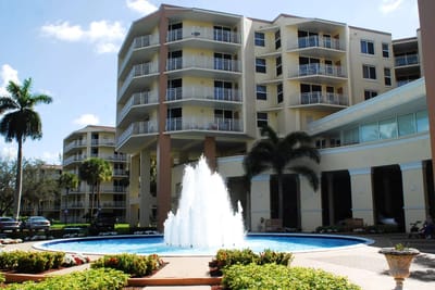 Exterior view of the facility with fountain