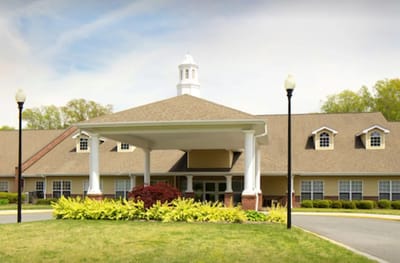 Front entrance of Rosemont Health and Rehab facility