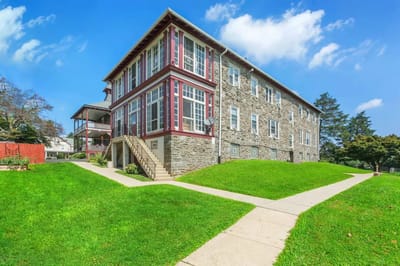 Exterior view of Roxborough Home for Women