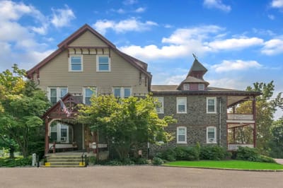 Exterior view of Roxborough Home for Women