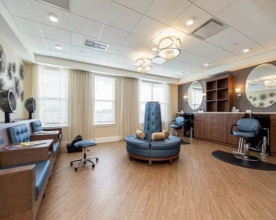 Spa area with styling chairs and mirrors