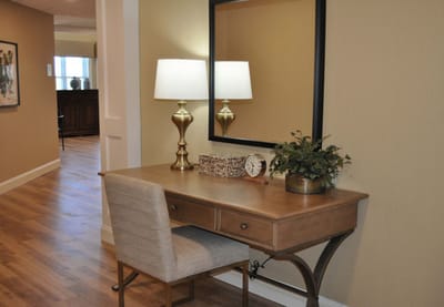 Cozy interior space with a desk and lamp