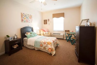 Cozy, furnished private resident room with decorative elements