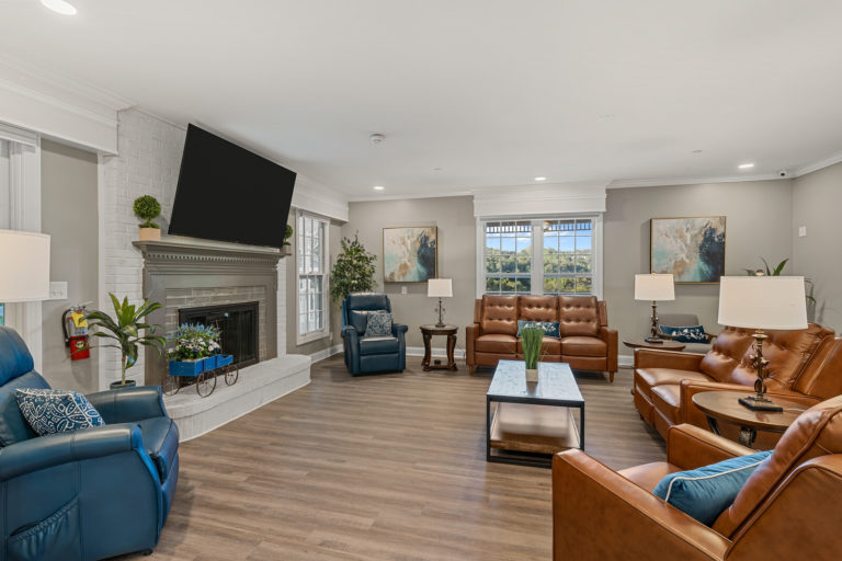 A cozy common area with comfortable seating