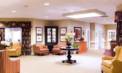 Common area with seating and decorative elements