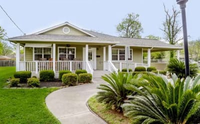 Exterior view of a charming assisted living facility