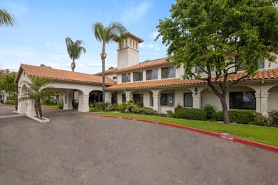 Exterior view of Oakmont of Chino Hills building