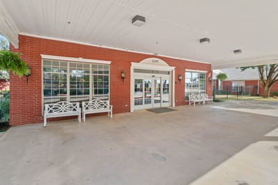 Exterior view of the Carriage House Assisted Living entrance