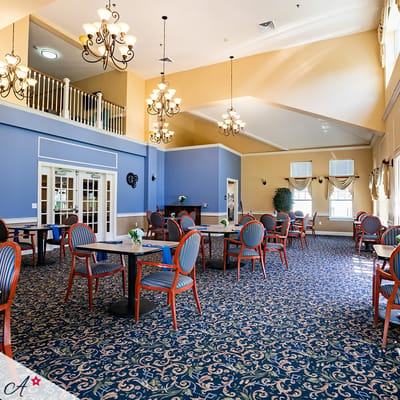 Bright dining room with elegant decor and seating