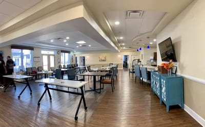 Bright and spacious common area with seating arrangements