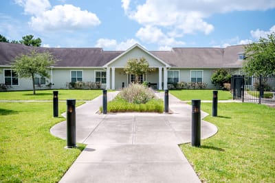 Exterior view of The Reserve at Katy Assisted Living