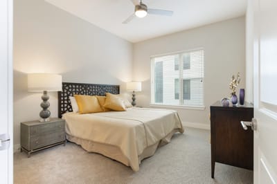 A cozy bedroom in the assisted living facility