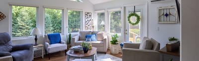 Bright and welcoming common area with comfortable seating