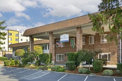 Exterior view of Brookdale Federal Way facility