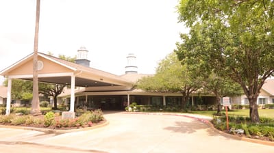 Exterior view of Morada Cy-Fair building entrance