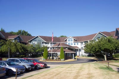 Exterior view of the Holiday Virginian entrance