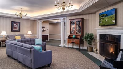 Cozy common area with seating and decorative elements