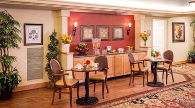 Common area with seating and decorative elements