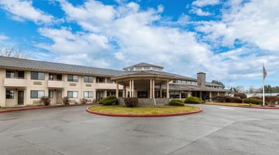 Exterior view of Solista Walla Walla facility