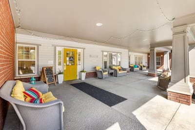 Entrance to Brookdale Leawood State Line with comfortable seating