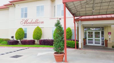 Entrance of The Medallion Jewish Assisted Living facility