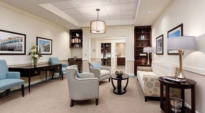 Common area with seating in a bright lounge