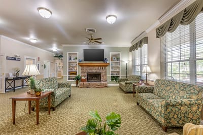 A cozy common area with comfortable seating
